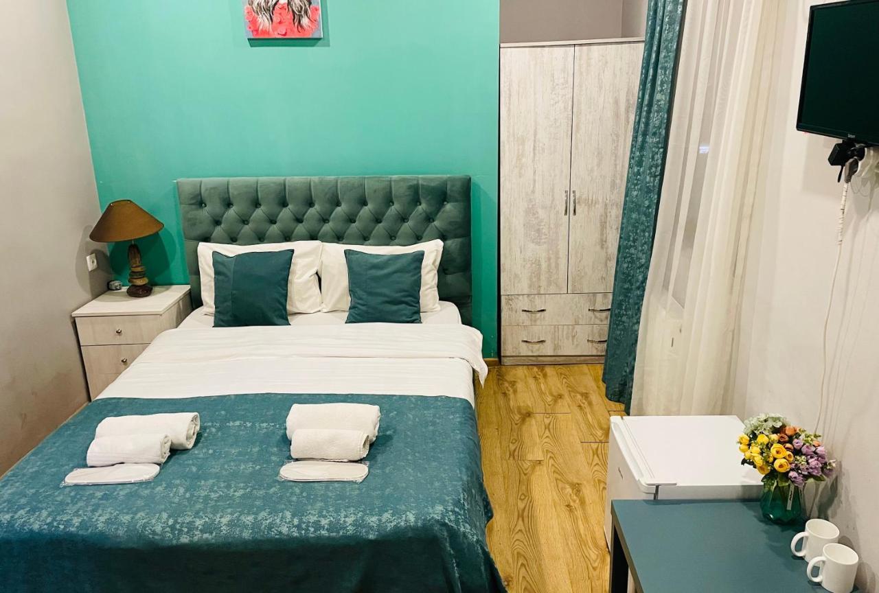 Book Hotel Tbilisi Eksteriør bilde